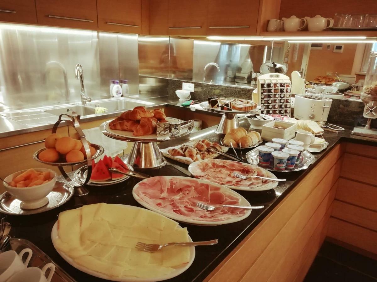 洛坎达玛丽亚酒店 贝拉焦 外观 照片